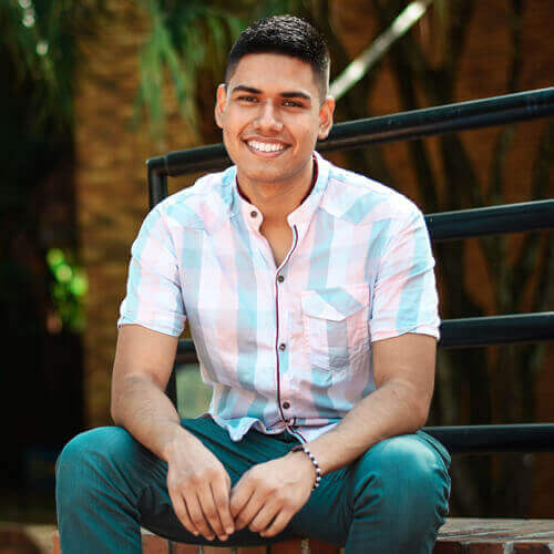 Julián Loaiza Julián Loaiza