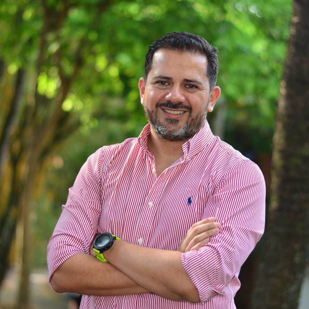 Héctor Mauricio Benavides García Héctor Mauricio Benavides García