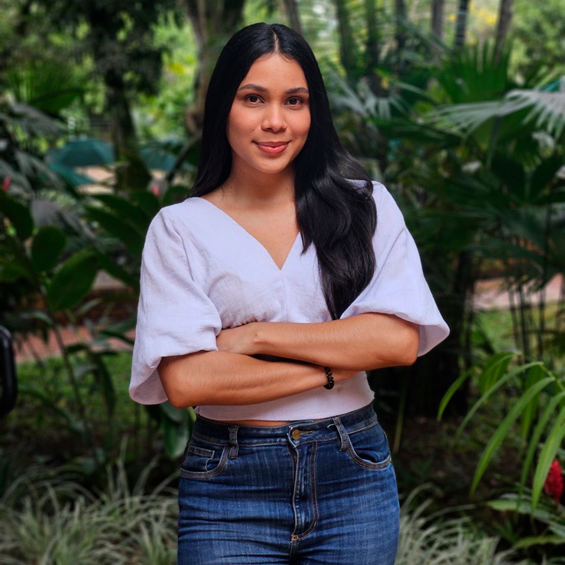 Camila Acosta-Gallego Camila Acosta-Gallego