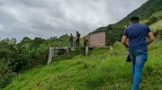 Estudiantes revisan tanque en Funes Nariño Estudiantes revisan tanque en Funes Nariño