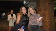 Gala de Egresados de Derecho fue un emotivo reencuentro de abogados javerianos   El campus de la Javeriana Cali fue el lugar escogido para reunir, el pasado 21 de noviembre, a varias generaciones de egresados del programa de Derecho, que se reencontraron para destacar la trayectoria de la carrera y recibir reconocimientos en agradecimiento al liderazgo, compromiso y trayectoria de las personas y entidades que han contribuido notablemente al desarrollo del programa.