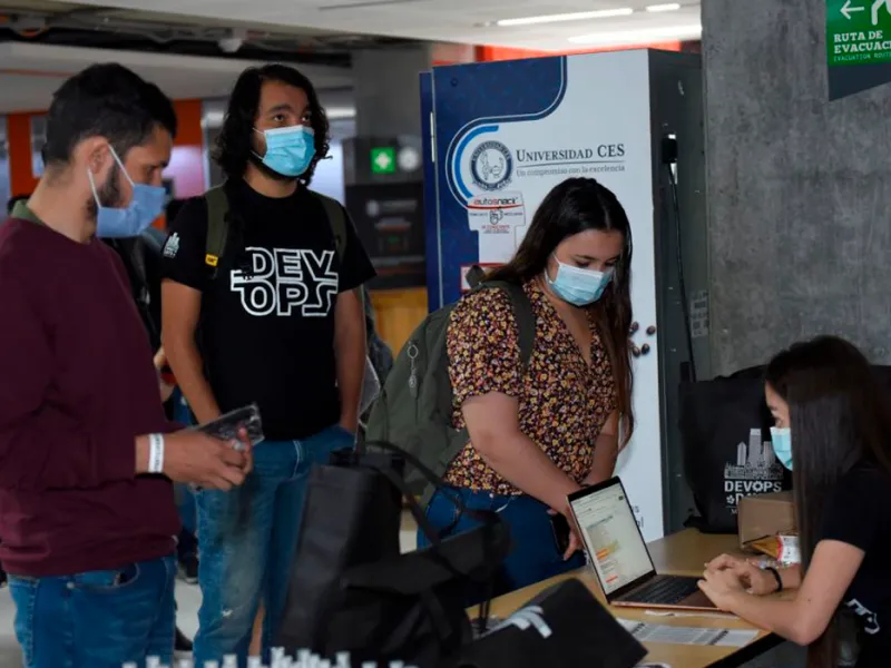 Posgrados en software de la Javerina Cali fueron patrocinadores del DevOpsDay Medellín 2021  Posgrados en software de la Javerina Cali fueron patrocinadores del DevOpsDay Medellín 2021