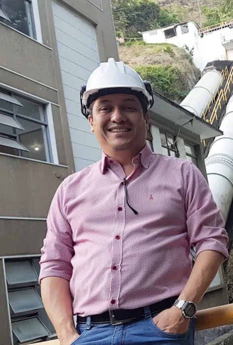 Camilo Andrés Ruiz, gerente de Vatia Camilo Andrés Ruiz, gerente de Vatia