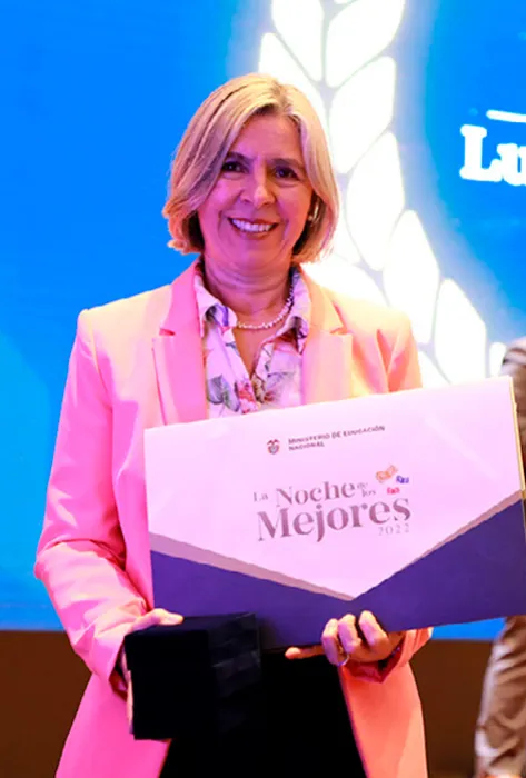 Tres programas de la Javeriana Cali fueron reconocidos en La noche de los Mejores 2022 Tres programas de la Javeriana Cali fueron reconocidos en La noche de los Mejores 2022