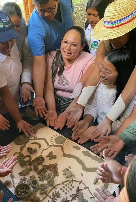 Maestría en Asesoría Familiar lideró diálogo de saberes para el acompañamiento a familias indígenas  Maestría en Asesoría Familiar lideró diálogo de saberes para el acompañamiento a familias indígenas