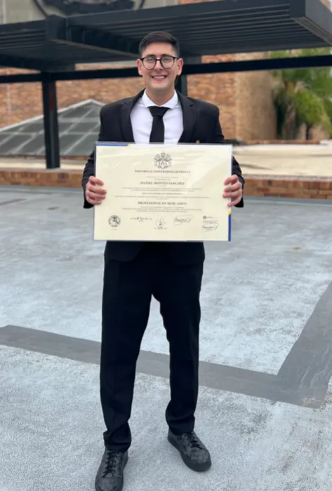 Graduado-Mercadeo-Javeriana-Cali