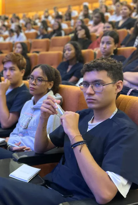VII Jornada Académica de Enfermería: Un éxito en el cuidado humanizado VII Jornada Académica de Enfermería: Un éxito en el cuidado humanizado