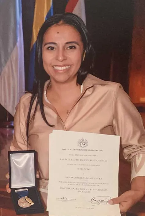 La egresada javeriana que obtuvo Tesis Laureada y Mérito Javeriano por su investigación sobre cultivos de arroz La egresada javeriana que obtuvo Tesis Laureada y Mérito Javeriano por su investigación sobre cultivos de arroz
