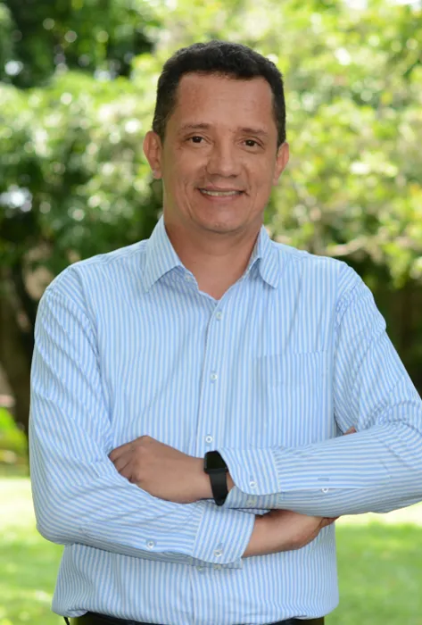 Ricardo Castaño Robledo, director del nuevo Departamento de Mercadeo y Negocios Ricardo Castaño Robledo, director del nuevo Departamento de Mercadeo y Negocios