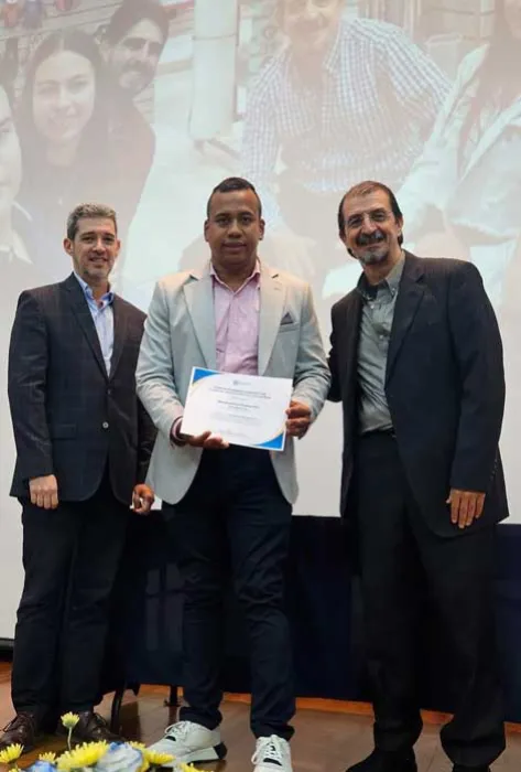 “Un sueño compartido que transforma”: así fue el cierre del Consultorio Empresarial de la Javeriana Cali “Un sueño compartido que transforma”: así fue el cierre del Consultorio Empresarial de la Javeriana Cali